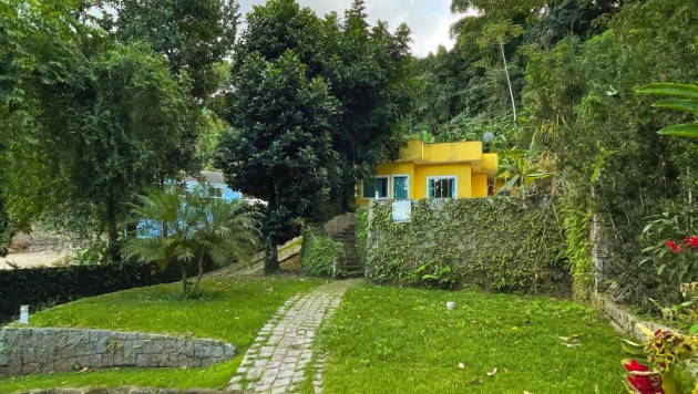 Casa em Condomnio