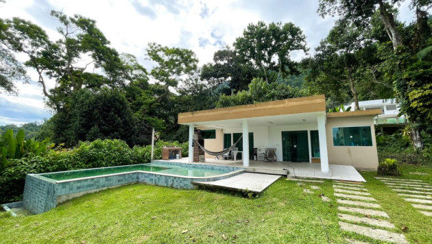 Casa em Condomnio