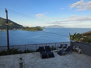 Casa Triplex - Temporada - Caet�s - Angra dos Reis - RJ