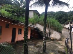 Casa - Aluguel - Cantagalo - Angra dos Reis - RJ